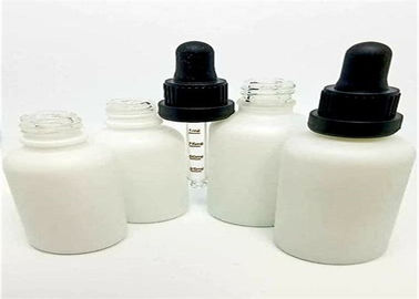Porcellana Il contagoccia di vetro resistente 60ml del bambino bianco imbottiglia insipido non tossico per i liquidi fornitore